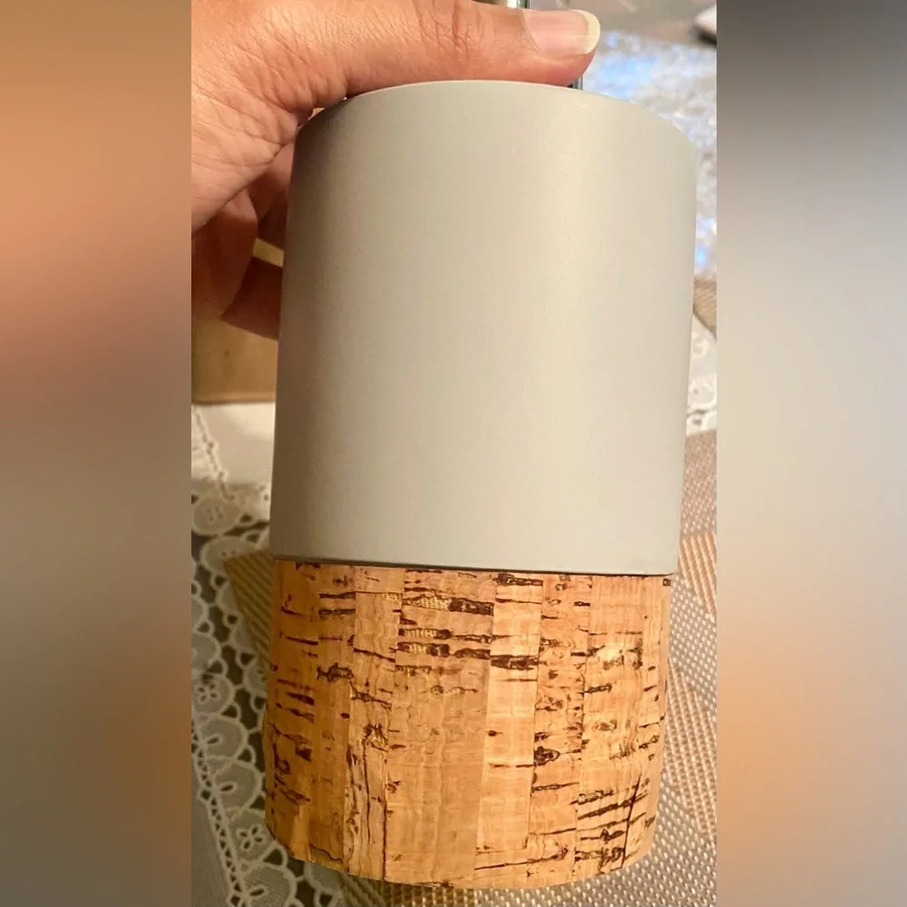 Modern Classic Contemporary Bathroom Accessories Lotion Pump/Soap Dispenser
